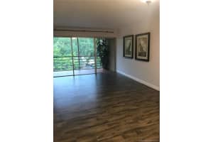 4235 N University Dr, Sunrise, FL 33351, Sold 11/02/17