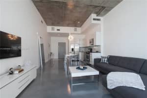 2001 Meridian Ave, Miami Beach, FL 33139, Sold 11/13/17