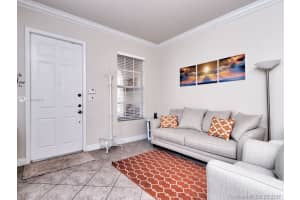 6952 Julia Gardens Dr, Coconut Creek, FL 33073, Sold 07/31/17
