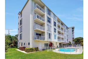 9270 W Bay Harbor Dr #3g, Bay Harbor Islands, FL 33154, Sold 05/31/18