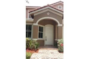 27540 SW 138th Path, Homestead, FL 33032, Sold 08/21/17