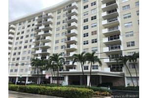 401 Golden Isles Dr, Hallandale Beach, FL 33009, Sold 09/26/17