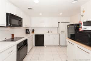 401 Golden Isles Dr, Hallandale Beach, FL 33009, Sold 09/26/17