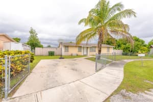 1613 SW 5th St, Homestead, FL 33030, Sold 10/03/17