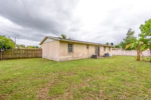 1613 SW 5th St, Homestead, FL 33030, Sold 10/03/17