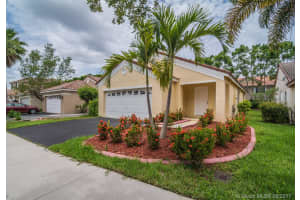 858 San Remo Dr, Weston, FL 33326, Sold 08/15/17