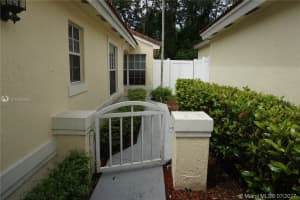 834 Garnet Cir, Weston, FL 33326, Sold 09/22/17