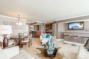 5313 Collins Ave, Miami, FL 33140, Sold 06/29/18