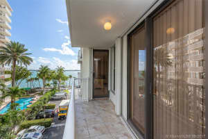 1440 Brickell Bay Dr, Miami, FL 33131, Sold 09/07/17