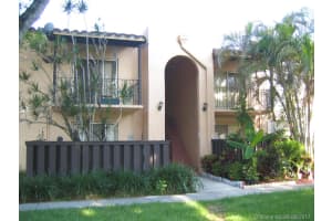 10740 N Kendall Dr, Miami, FL 33176, Sold 06/20/17