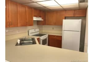 900 SW 104th Ct, Miami, FL 33174, Sold 07/21/17
