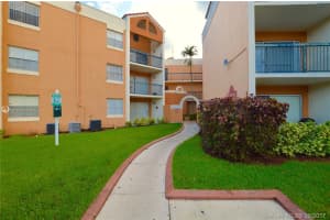 6292 NW 186th St, Hialeah, FL 33015, Sold 07/10/17