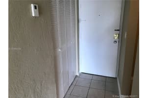 4550 NW 9th St, Miami, FL 33126, Sold 08/31/17