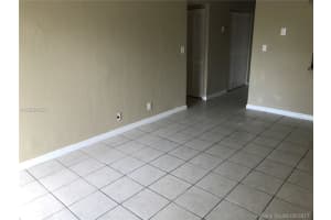 4550 NW 9th St, Miami, FL 33126, Sold 08/31/17