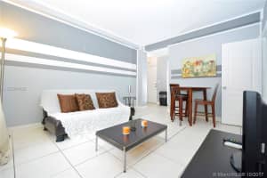 3030 Collins Ave #2c, Miami Beach, FL 33140, Sold 11/06/17