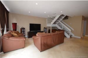 9850 NW 43rd Terrace, Doral, FL 33178, Sold 11/14/17