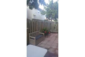 421 NW 109th Ave, Pembroke Pines, FL 33026, Sold 07/31/17