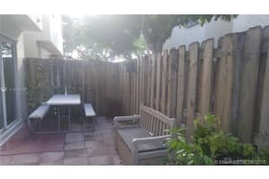 421 NW 109th Ave, Pembroke Pines, FL 33026, Sold 07/31/17