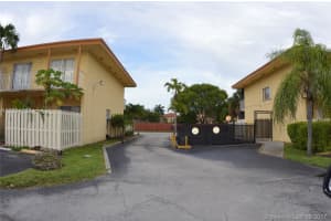 8310 SW 154th Ave, Miami, FL 33193, Sold 09/05/17