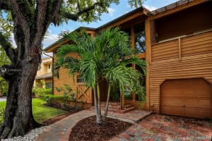 11335 SW 74th Terrace, Miami, FL 33173, Sold 07/25/17