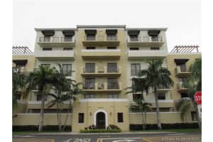 8440 SW 8th St, Miami, FL 33144, Sold 08/11/17