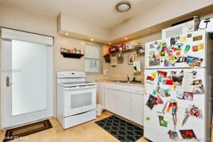 1420 Pennsylvania Ave, Miami Beach, FL 33139, Sold 01/12/18