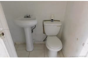 460 NW 84th St, Miami, FL 33150, Sold 07/28/17