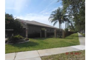 10486 Canterbury Ct, Davie, FL 33328, Sold 11/29/17