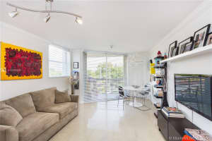 2400 SW 3rd Ave, Miami, FL 33129, Sold 08/10/17