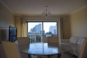 1025 Alton Rd, Miami Beach, FL 33139, Sold 11/09/17
