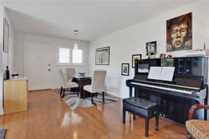 1030 9th St, Miami Beach, FL 33139, Sold 10/13/17