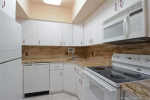 3505 S Ocean Dr, Hollywood, FL 33019, Sold 02/06/18