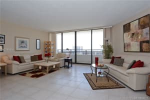 3505 S Ocean Dr, Hollywood, FL 33019, Sold 02/06/18