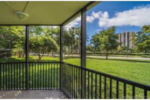 3201 N Country Club Dr, Aventura, FL 33180, Sold 03/28/18