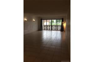 800 NE 195th St, Miami, FL 33179, Sold 02/28/18