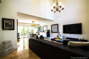 5571 SW 70th Pl S, Miami, FL 33155, Sold 08/16/17