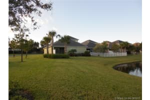 9352 Wrangler Dr, Lake Worth, FL 33467, Sold 08/31/17