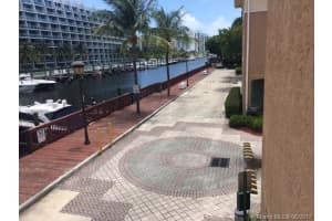 2881 NE 185th St, Miami, FL 33180, Sold 08/01/17