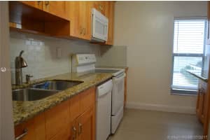 1300 Alton Rd #9d, Miami Beach, FL 33139, Sold 09/22/17