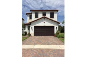 3624 SW 92nd Ave, Pembroke Pines, FL 33025, Sold 08/25/17