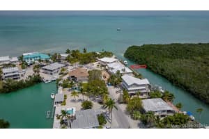 430 Palm Dr, Islamorada, FL 33036, Sold 12/15/17