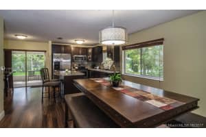 911 SW 87th Ave, Pembroke Pines, FL 33025, Sold 08/16/17