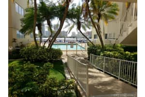 462 Golden Isles Dr, Hallandale Beach, FL 33009, Sold 04/23/18