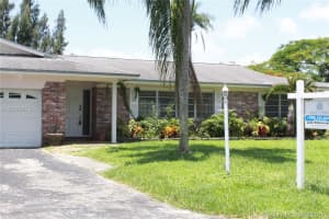 2461 SW 86th Ave, Davie, FL 33324, Sold 10/13/17