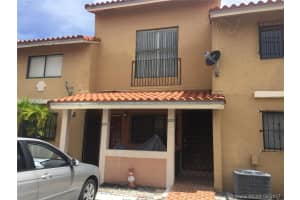 2735 W 61st Pl, Hialeah, FL 33016, Sold 08/18/17