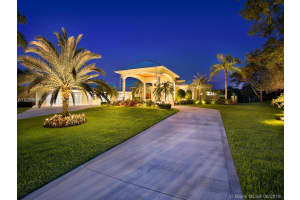 3450 Stallion Ln, Weston, FL 33331, Sold 11/14/18