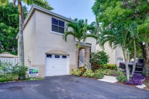7216 SW 44th Ct, Davie, FL 33314, Sold 08/11/17