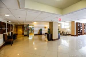 7501 E Treasure Dr #5t, North Bay Village, FL 33141, Sold 01/15/18
