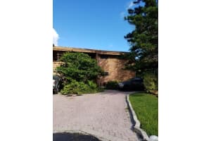 7452 SW 115th Ct, Miami, FL 33173, Sold 12/08/17