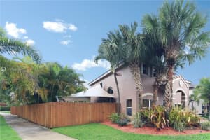7503 SW 166th Ct, Miami, FL 33193, Sold 08/10/17